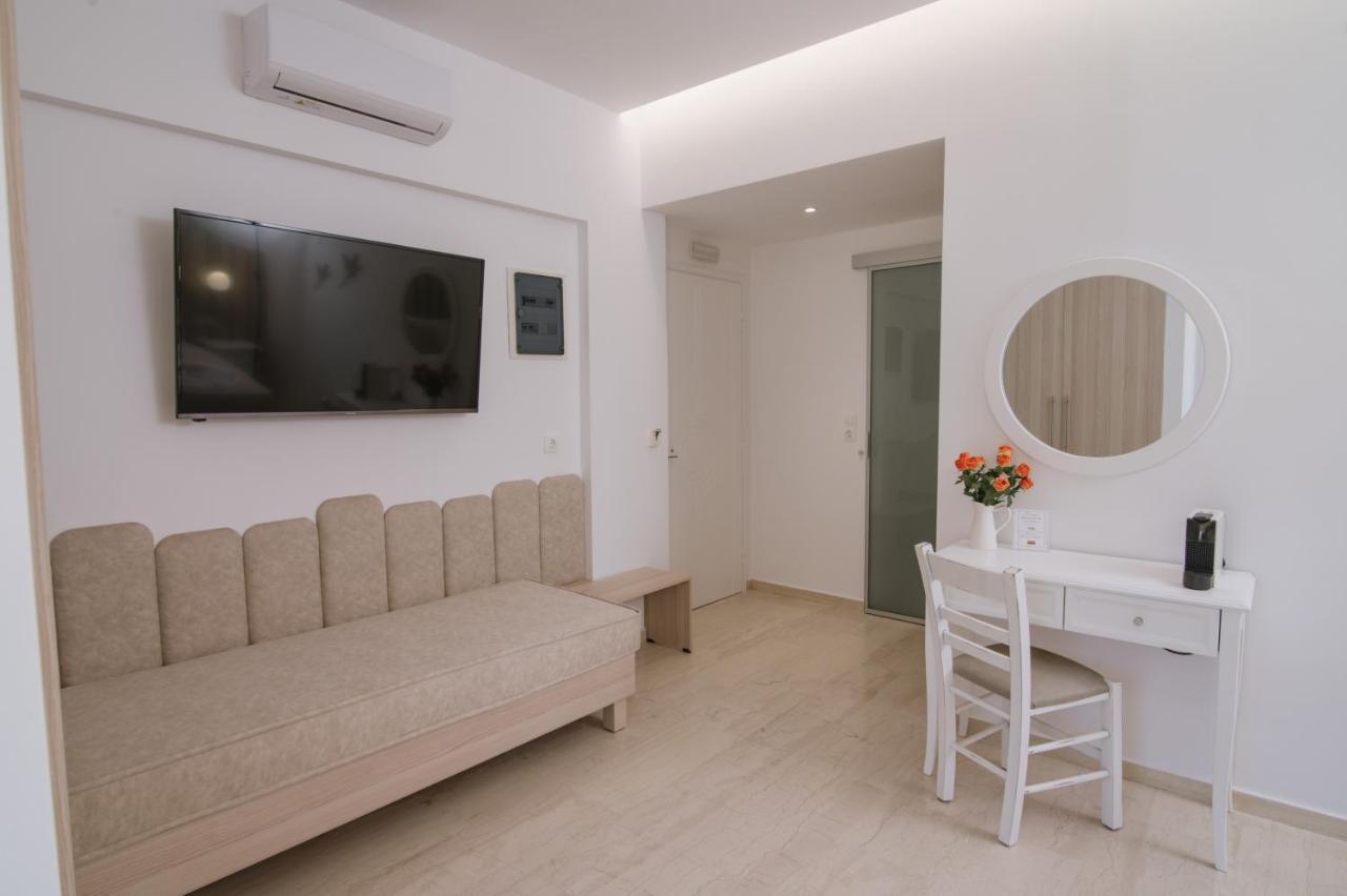 Dora Apartments Agia Pelagia Eksteriør billede