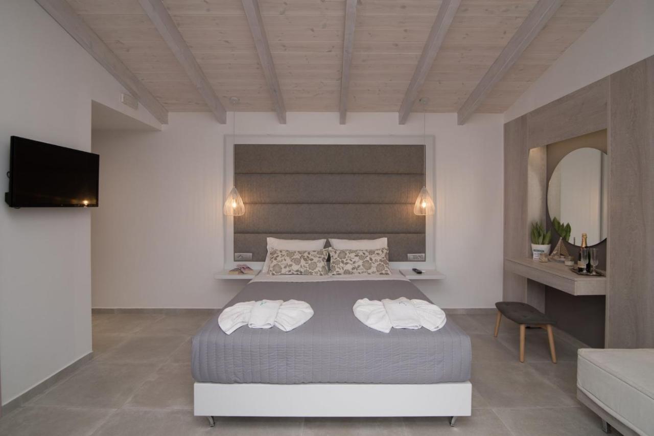 Dora Apartments Agia Pelagia Eksteriør billede